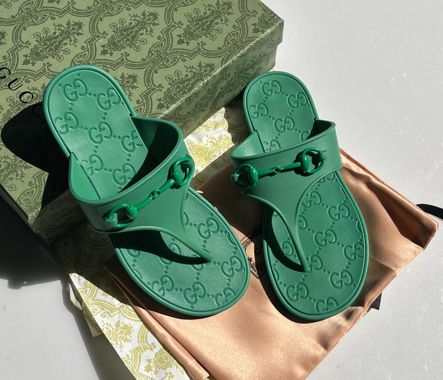 Gucci Minorca Thong Sandals