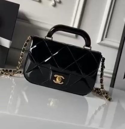 CHANEL | Metallic Mirror Calfskin Large Top Handle Clutch With Chain