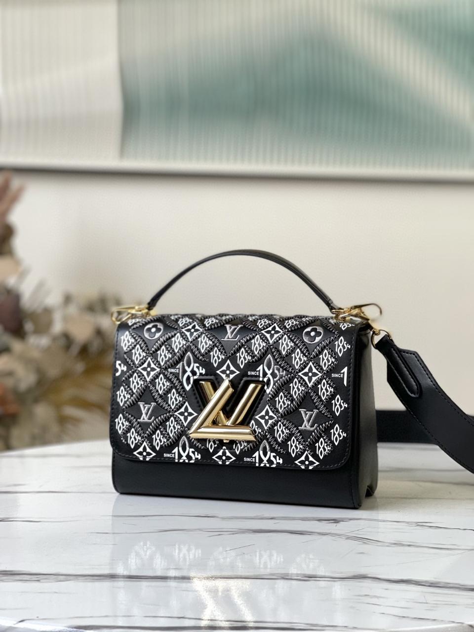 Louis Vuitton Twist MM Bag