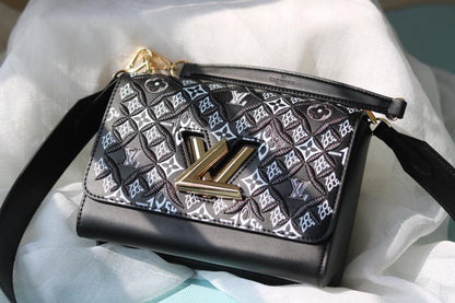 Louis Vuitton Twist MM Bag