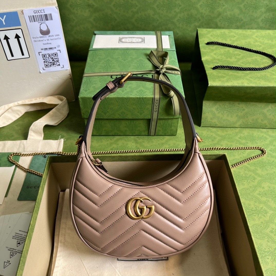 GUCCI | GG Marmont small shoulder bag