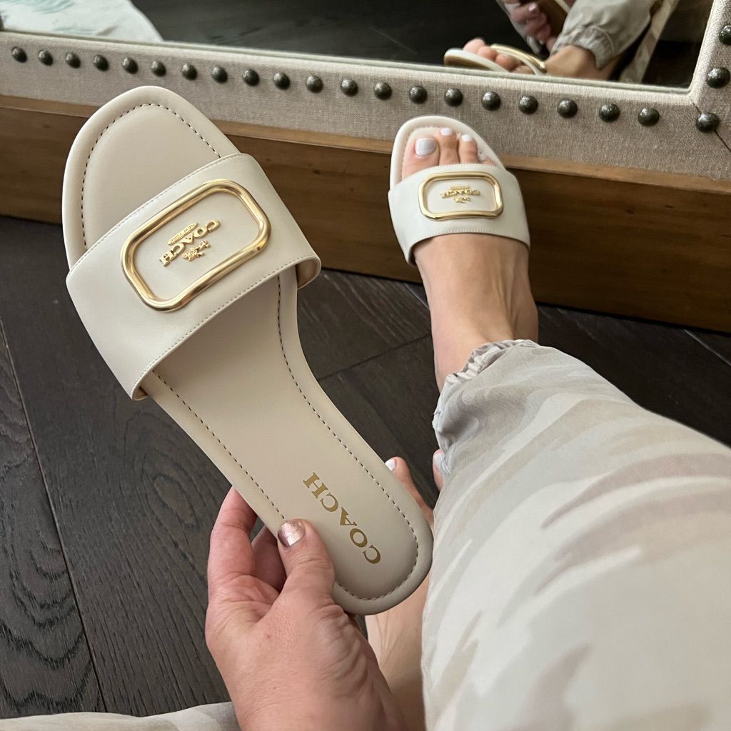 COACH Evy Leather Slip-On Sandals