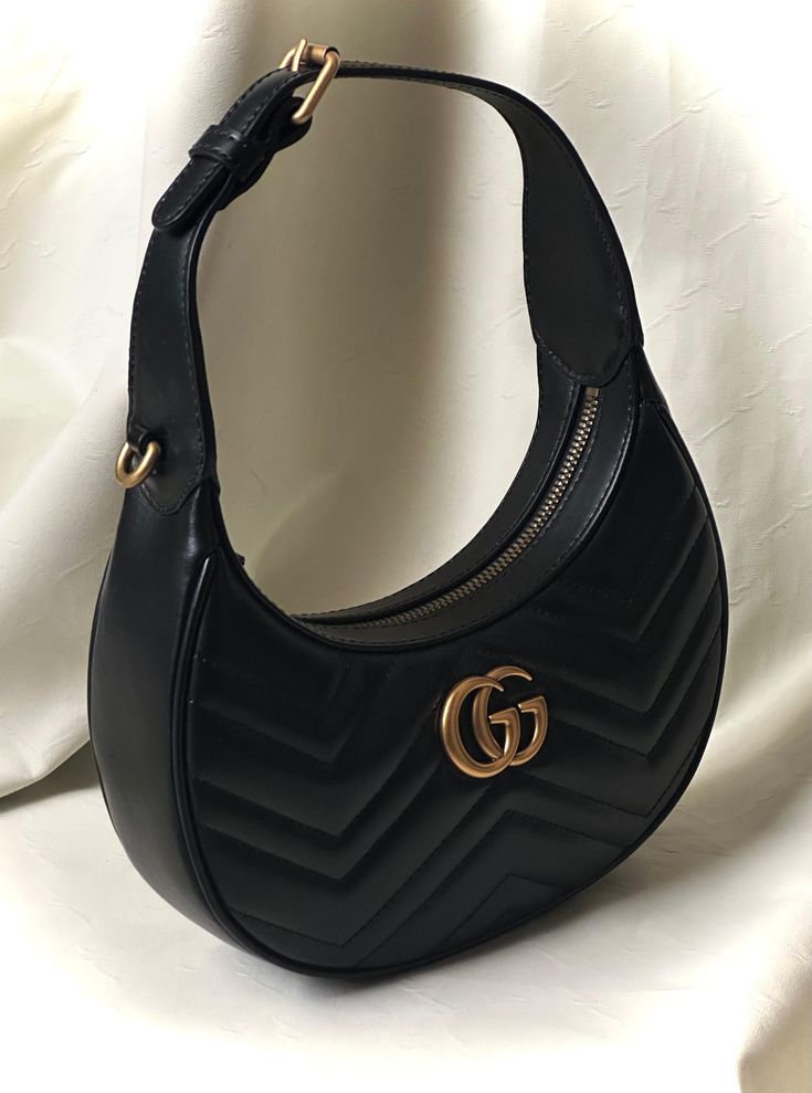 GUCCI | GG Marmont small shoulder bag